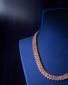 Chaînes de rappeur en stock, 18MM, Moissanite taille baguette, Argent 925, Or rose, Chaîne cubaine unisexe, Certifiée et passe le test du diamant - Product Image 4