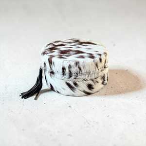 Estuche de Joyería de Cuero Genuino Estilo Bohemio con Cierre de Cremallera para Almacenamiento y Viaje, Caja de Joyería Ecológica al Mejor Precio - Product Image 1