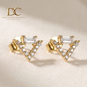 Elegantes Pendientes de Oro Amarillo Sólido de 14 Quilates con Certificación IGI, Diamantes Cultivados en Laboratorio, Corte Baguette y Redondo, Forma de V, para Mujer - Product Image 2