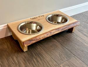 ขาตั้งชามอาหารสัตว์เลี้ยงไม้ขัดเงาแบบปรับแต่งได้ ทันสมัย เป็นมิตรกับสิ่งแวดล้อม สำหรับวางบนโต๊ะ พร้อมชามสแตนเลสกันลื่น - Product Image 3