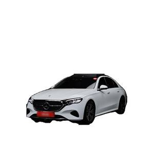 Mercedes-Benz Clase E E200 Avantgarde 2024, 35,178 km, Caja de Cambios Automática, Volante a la Izquierda, Cámara Trasera - Product Image 1