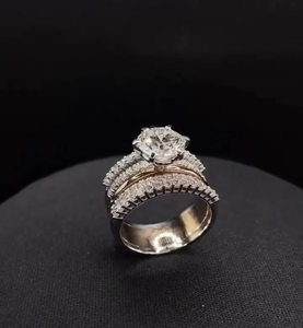 Anillo de Compromiso Clásico con Forma de Corona y Diamantes, Estilo Hip Hop para Mujer, Aleación, Certificado IGI, Engaste Pavé, Piedra Ovalada Natural, Plata - Product Image 1