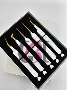45/<b>Boot</b>/90 White Gold Tip Powder Coating Smooth/Fiber Tip Stainless Steel Precision Eyelash Tweezer With Heart Cutout - Product Image 3