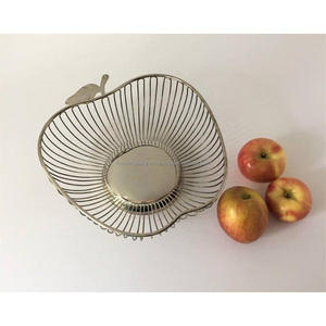 Handicrafts <b>Wire</b> Pear Design Fruits <b>Basket</b> Decorative Meta <b>Baskets</b> <b>For</b> Home Decoration - Product Image 4