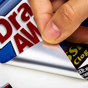 Etiquetas Adhesivas Resistentes y Ecológicas para Neumáticos, Vinilo Impermeable Semi-Brillante, Impresión de Logotipo y Código de Barras Personalizado - Product Image 6