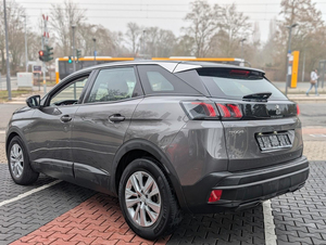 เปอโยต์ 3008 แอคทีฟ นาวี ทูร์โบ ปี 2025 มือสอง สภาพดี 4.1-6 ลิตร เบนซิน 131 แรงม้า รถ SUV ภายในสีเข้มหุ้มหนัง ล้อแม็ก R20 พวงมาลัยซ้าย - Product Image 4