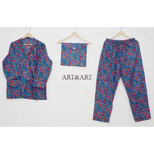 ชุดนอนผ้าฝ้ายสำหรับผู้หญิงใส่สบายในฤดูร้อน ระบายอากาศได้ดี แห้งเร็ว ลายดอกไม้ สไตล์ลำลอง หรูหรา ชุดนอนสำหรับใส่ในบ้าน - Product Image 1