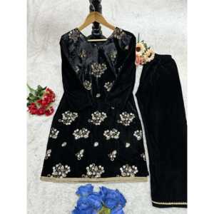 Hermoso conjunto de traje de fiesta para mujer con parte superior e inferior de trabajo bordada - Product Image 2