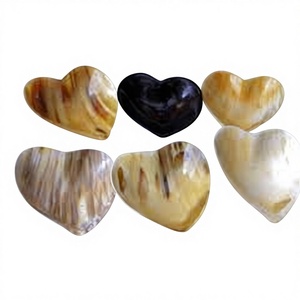 Tazón de Servir Moderno Hecho a Mano con Cuerno Indio Natural Ecológico de Primera Calidad para Ensaladas, Sopas y Aperitivos, Disponible en Cantidades al por Mayor - Product Image 5