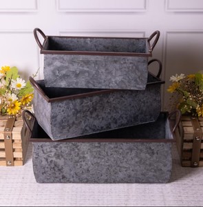 Top Selling Handmade Best Design Industrial Style With Handles Rustic Finishing Design Galvanized Metal <b>Planters</b> - Product Image 1