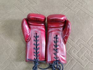 Guantes de Boxeo de Cuero Premium Personalizables con Crin de Caballo, Equipo para MMA y Kickboxing, Entrenamiento al Aire Libre, Listos para Enviar - Product Image 6