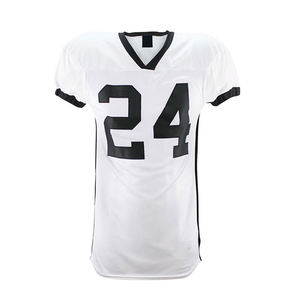 Les uniformes des équipes de football américain sont conçus pour le confort et la performance, avec des matériaux respirants et une coupe flexible pour tous les joueurs. - Product Image 6