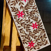 Boîte à bracelets rectangulaire en bois MDF, brodée à la main en Zari indien, travail de luxe, cadeau de mariage, fête, nouvel an, Diwali