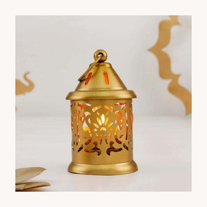 Modern Metal Heat Resistant Lantern Stylish New Design Customized Hanging Candle Holder for Wedding Event Garden Decoration - Product Image 6