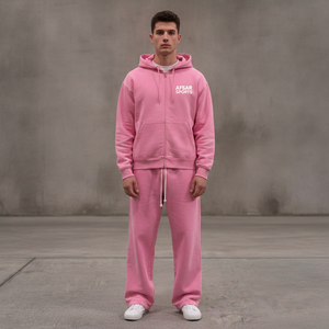 Ensemble de survêtement rose personnalisé pour homme avec sweat à capuche zippé et pantalon de survêtement, couleur unie, coupe décontractée, en molleton polyester/coton - Product Image 1