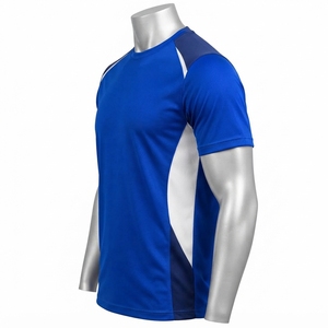 Camiseta para hombre diseñada con tela transpirable, tacto suave, corte regular, mangas cortas, costuras resistentes y construcción cómoda. - Product Image 3