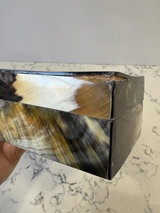 Nueva Caja Rectangular Rústica de Cuerno de Búfalo de ILAHI, Pulida y Ecológica, para Guardar Joyas, con Interior Suave para Artículos Delicados, Uttar - Product Image 4