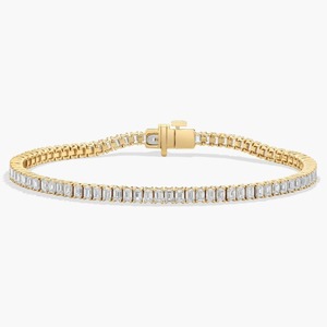 Bracelet tennis en or jaune 18 carats avec diamants taille émeraude, serti en canal, bijoux classiques pour femmes, à porter au quotidien - Product Image 2