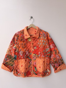 เสื้อแจ็คเก็ตผ้าฝ้ายปะติดหลากสีสัน พร้อมกระเป๋าสองข้าง ลายดอกไม้สไตล์โบโฮ - Product Image 4