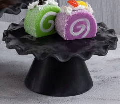 Support à gâteau de luxe en marbre noir, bord festonné, socle rond, pour présentation de desserts, idéal pour les mariages et les fêtes - Product Image 6