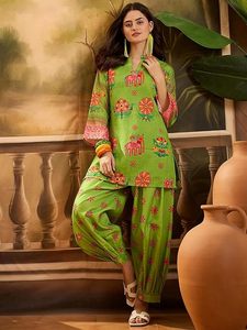 Women's Summer Relaxed Fit Woven <b>Linen</b> 2 <b>Piece</b> Shorts Set Three Quarter Sleeve Short Floral Top for Women XS - Product Image 3