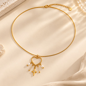 Collar con Colgante de Corazón de Acero Inoxidable, Gargantilla en Capas con Borla de Perlas para Mujer, Joyería de Regalo - Product Image 5