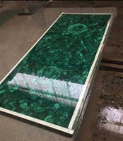 Dessus de table en malachite Table basse en pierres précieuses vertes Meubles en pierre semi-précieuse pour meubles de salon Design minimaliste moderne