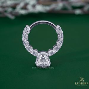Anillo Clásico Ovalado con Diamante Cultivado en Laboratorio, Halo Oculto, Engaste en U, Joyería OEM, Anillo de Boda, Joyería Nupcial de Lujo para Mujer - Product Image 3