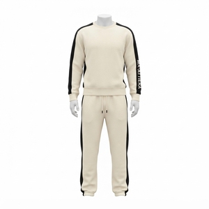Ensemble survêtement décontracté pour homme, sweat-shirt à col rond noir avec empiècements contrastés et pantalon de jogging, deux pièces assorties, style streetwear - Product Image 3