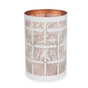 Portavelas votivo de hierro decorativo con trabajo de diseño premium ideal para bodas eventos y cenas románticas - Product Image 2