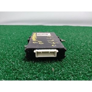 ES a utilisé des ECU et des modules informatiques 8911133010 - Product Image 3
