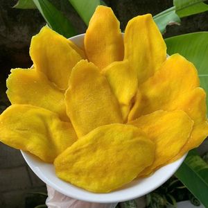 มะม่วงอบแห้งพรีเมียม เนื้อนุ่ม เคี้ยวเพลิน เหมาะสำหรับวัตถุดิบเบเกอรี่และท็อปปิ้งโยเกิร์ต ผลไม้เมืองร้อนจากเวียดนาม ส่งออกจำนวนมาก - Product Image 2