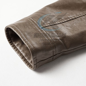 Veste en cuir véritable pour homme automne-hiver - Haute qualité, écologique et respirante avec logo frontal - Product Image 6