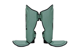 Protège-tibias Fairtex en cuir véritable avec logo personnalisé pour la protection professionnelle – Équipement d'entraînement de Taekwondo en gros - Product Image 3