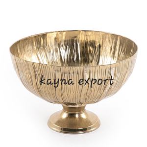 Cuenco de bordes redondos de metal con patrón martillado, cuenco hecho a mano de diseño personalizado único de lujo, decoración del hogar con acabado dorado - Product Image 4