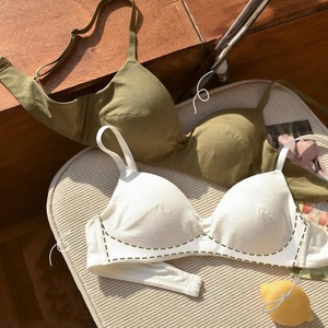 Sujetadores sin Varillas para Mujer, Personalizables en Talla y Color, con Tirantes Ajustables - Product Image 3