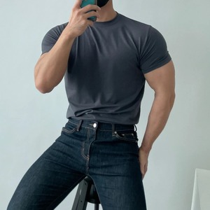Camiseta Deportiva Elástica para Hombre con Logotipo Personalizado, Ropa Deportiva Resistente para Entusiastas del Fitness - Product Image 2