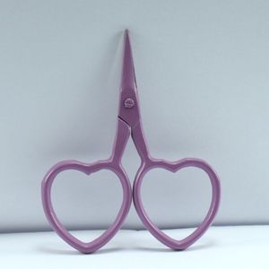 กรรไกรปักลายเล็กๆ รูปหัวใจ สีฟ้าอ่อน กรรไกรรูปหัวใจเล็ก สีพีช - Product Image 2