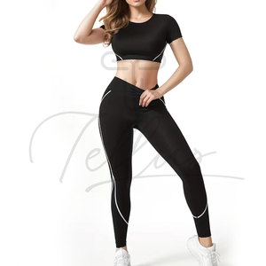 Nuevo Conjunto de Yoga Personalizado de Alta Calidad al por Mayor para Mujer, Ropa Deportiva para Gimnasio al Aire Libre, Conjunto de Shorts de Yoga para Mujer - Product Image 3