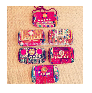 กระเป๋าเดินทาง Banjara แนววินเทจกระเป๋าคลัทช์จากอินเดีย - Product Image 2