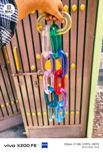 Decoración del hogar: Eslabones de cadena de resina personalizables de gran tamaño y colores claros, eslabones grandes de resina multicolor disponibles. - Product Image 2