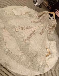 2022 Collection de mariage de créateur de luxe pakistanais indien Salwar Kameez costume brodé en mousseline de soie lourde pour les occasions spéciales - Product Image 4