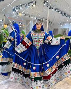 Robe afghane extra large à volants, bleu électrique, en soie, richement brodée, style tribal Poshak, tenue traditionnelle formelle - Product Image 2