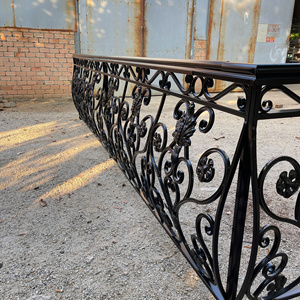 Balustrade de balcon de luxe en fer forgé, design élégant, balustrade extérieure en acier, durable et résistante aux intempéries - Product Image 1