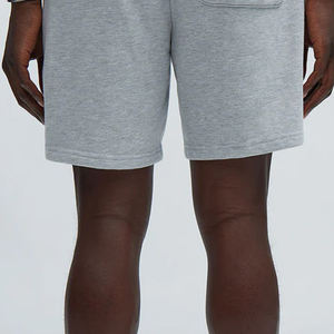 ราคาโรงงานสำหรับผู้ซื้อส่งจำนวนมาก วัสดุคุณภาพพรีเมียม นำเสนอกางเกงขาสั้นผู้ชายเนื้อผ้านุ่มสบายด้วยวัสดุขนแกะเพื่อความสะดวกสบาย - Product Image 5