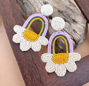 Pendientes de bordado con cuentas, elegantes y muy vendidos, perfectos para atuendos casuales y festivos. Cantidad disponible: MULTI CRAFT - Product Image 3