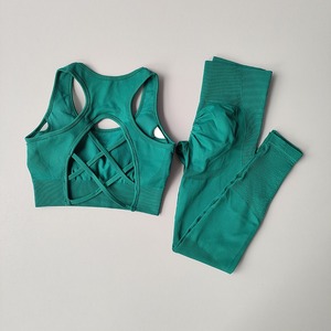 Ensemble de leggings de yoga à motif uni pour femme, tenue de sport transfrontalière à une épaule, haut à manches longues et short à décolleté large - Product Image 3