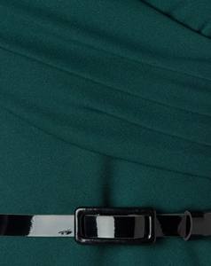 Vestido Polo para Mujer en Tela Avanzada - Material Resistente a la Contracción - Vestido Deportivo de Manga Corta para Dama con Logotipo Personalizado - Product Image 6