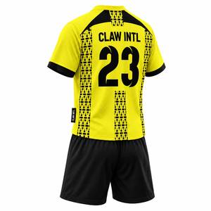 Camiseta de Fútbol para Hombre Claw Intl, Amarilla y Negra, Cuello en V, Manga Larga, Sublimada, Poliéster que Absorbe la Humedad, Corte Regular, Ajustable - Product Image 5
