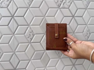 Genuine Leather Men's <b>Wallet</b> <b>RFID</b> Protection Snap Closure Nylon Lining Daily Use Short Size Fashion Brown Cash Credit Card - Product Image 2